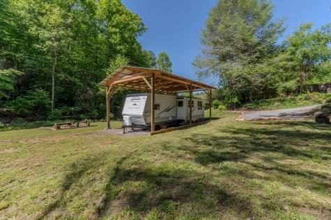 1170 Oakgrove Road Murphy NC 28906