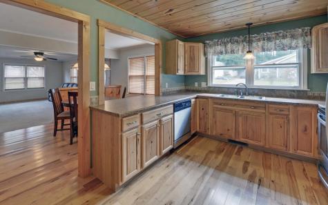 77 East Avenue Murphy NC 28906