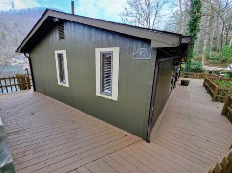 23 Moseley Way Robbinsville NC 28771