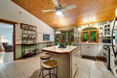 1221 Sam Cove Robbinsville NC 28771