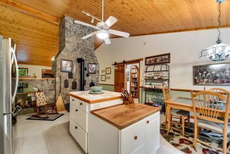 1221 Sam Cove Robbinsville NC 28771