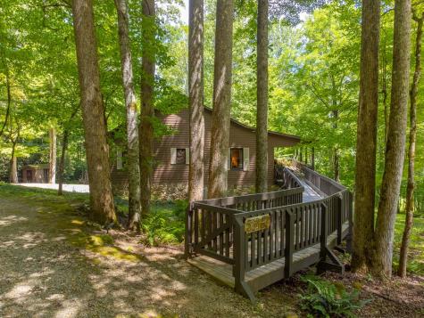 1221 Sam Cove Robbinsville NC 28771