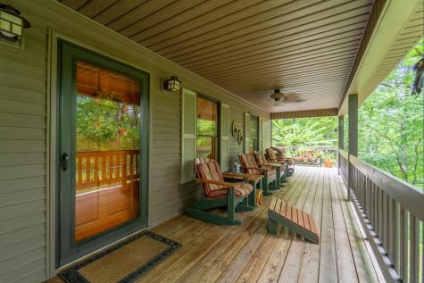 1221 Sam Cove Robbinsville NC 28771