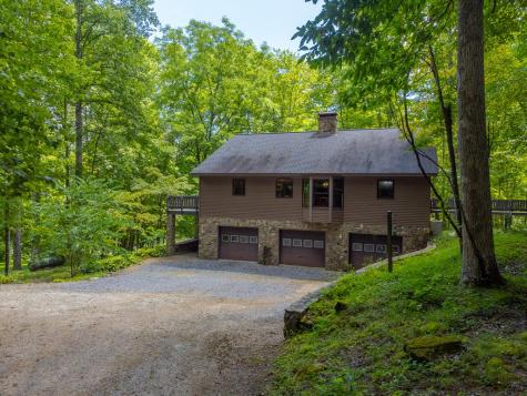 1221 Sam Cove Robbinsville NC 28771