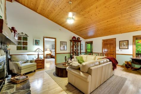 1221 Sam Cove Robbinsville NC 28771