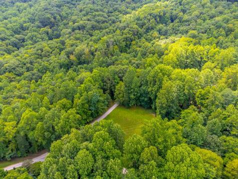 1221 Sam Cove Robbinsville NC 28771