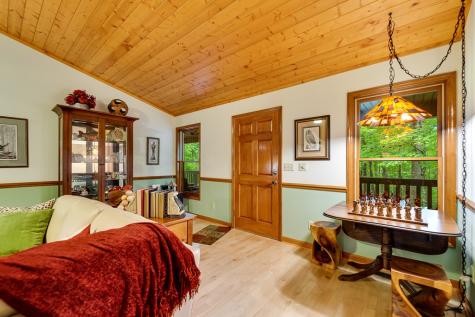 1221 Sam Cove Robbinsville NC 28771