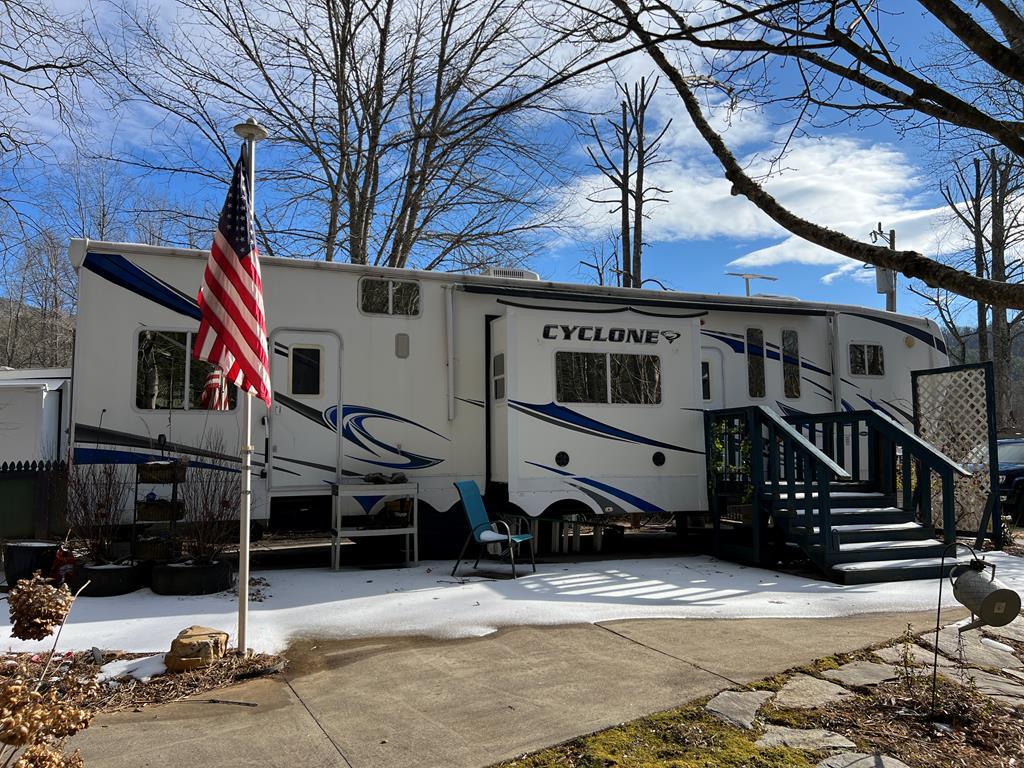 184/196 Bear Bend Blairsville GA 30512