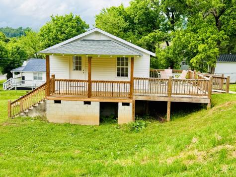 319 Circle Street Robbinsville NC 28771