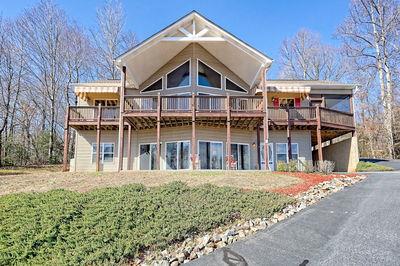 1085 Chatuge Village Circle Hayesville NC 28904