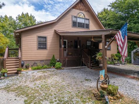 45 Looking Glass Road Andrews NC 28901