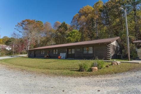 45 Looking Glass Road Andrews NC 28901