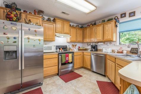 45 Looking Glass Road Andrews NC 28901