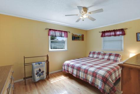 16 Lois Lane Hayesville NC 28904