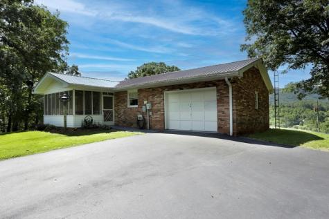 16 Lois Lane Hayesville NC 28904