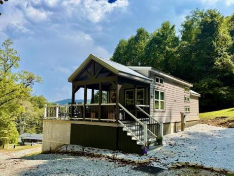 1351 Cody Branch Road Robbinsville NC 28771