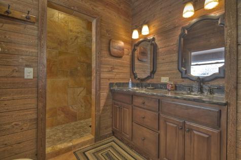486 Henderson Lane Mineral Bluff GA 30559