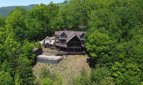 486 Henderson Lane Mineral Bluff GA 30559