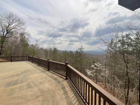 486 Henderson Lane Mineral Bluff GA 30559