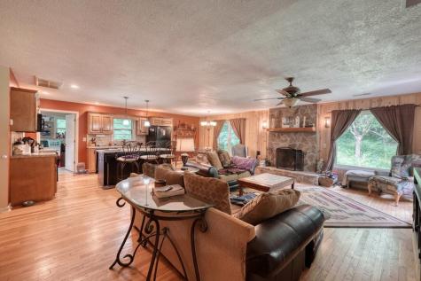 1275 Taylor Road Hiawassee GA 30546