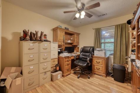 1275 Taylor Road Hiawassee GA 30546