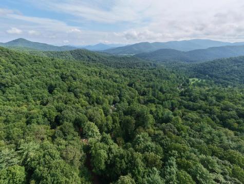 1275 Taylor Road Hiawassee GA 30546