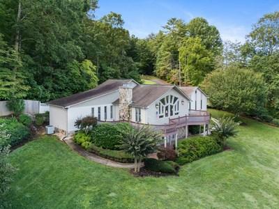 1396 Deerfield Road Young Harris GA 30582