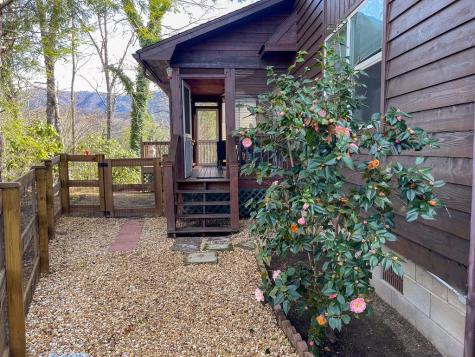 52 Bear Track Road Andrews NC 28901