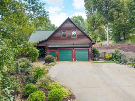 3383 Indian Springs Drive Hiawassee GA 30546