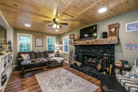 485 Heaton Road Marble NC 28905