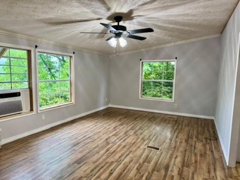 385 Vengeance Creek Park Marble NC 28906