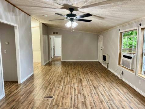 385 Vengeance Creek Park Marble NC 28906