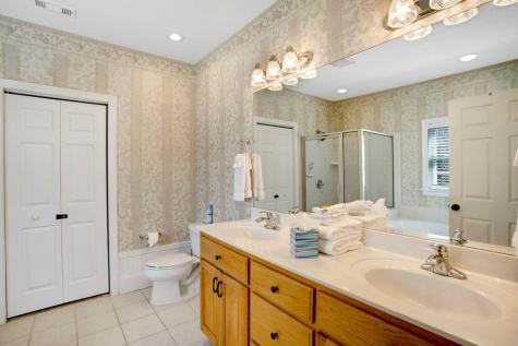 1725 Watercrest Way Young Harris GA 30582