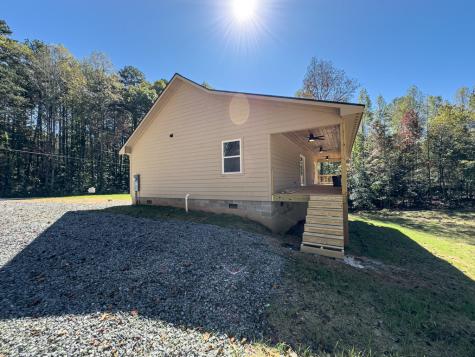 1082 Hilltop Road Murphy NC 28906
