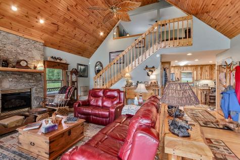 40 Crab Apple Lane Murphy NC 28906