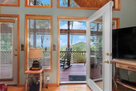 40 Crab Apple Lane Murphy NC 28906