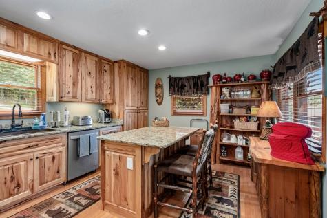 40 Crab Apple Lane Murphy NC 28906