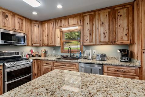 40 Crab Apple Lane Murphy NC 28906