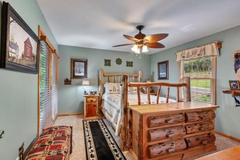 40 Crab Apple Lane Murphy NC 28906