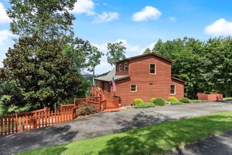 40 Crab Apple Lane Murphy NC 28906