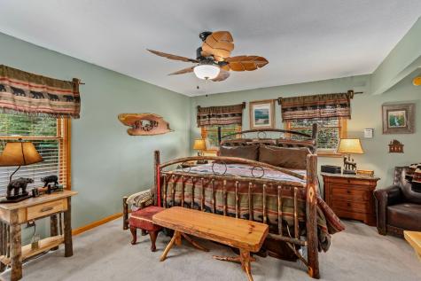 40 Crab Apple Lane Murphy NC 28906