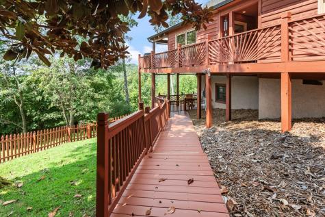 40 Crab Apple Lane Murphy NC 28906