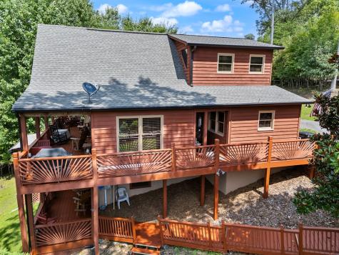 40 Crab Apple Lane Murphy NC 28906