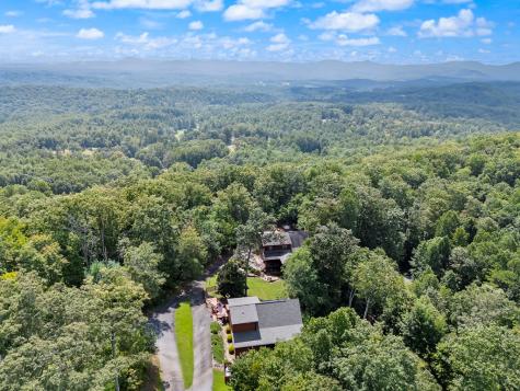 40 Crab Apple Lane Murphy NC 28906