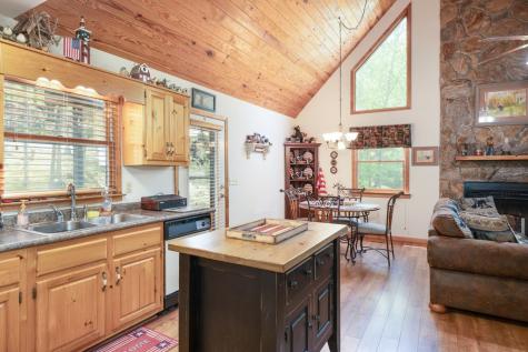 374 Country Lane Murphy NC 28906