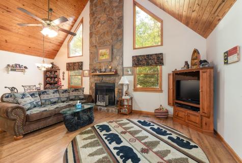 374 Country Lane Murphy NC 28906