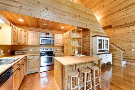 25 Black Oak Hayesville NC 28904