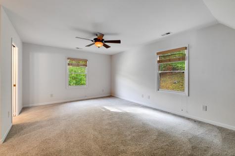 25 Black Oak Hayesville NC 28904