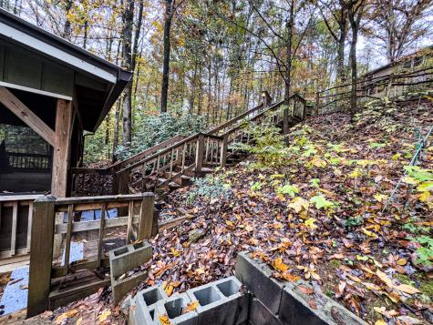 231 Dogwood Circle Hayesville NC 28904