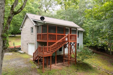 125 Jess Hooper Drive Hayesville NC 28904